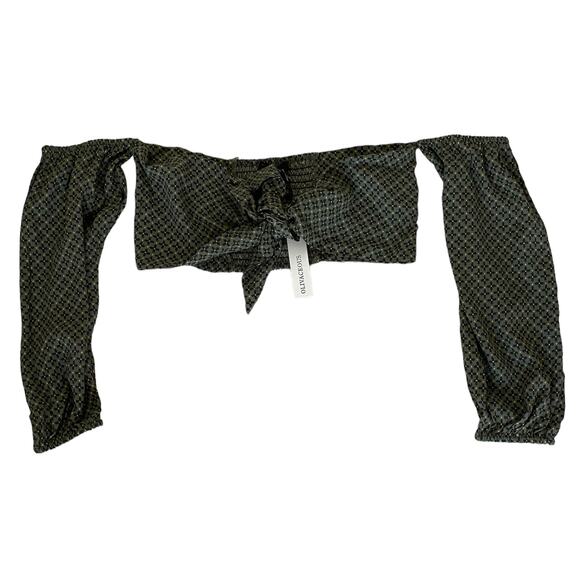 OLIVACEOUS Front Tie Crop Top - Picture 2 of 5